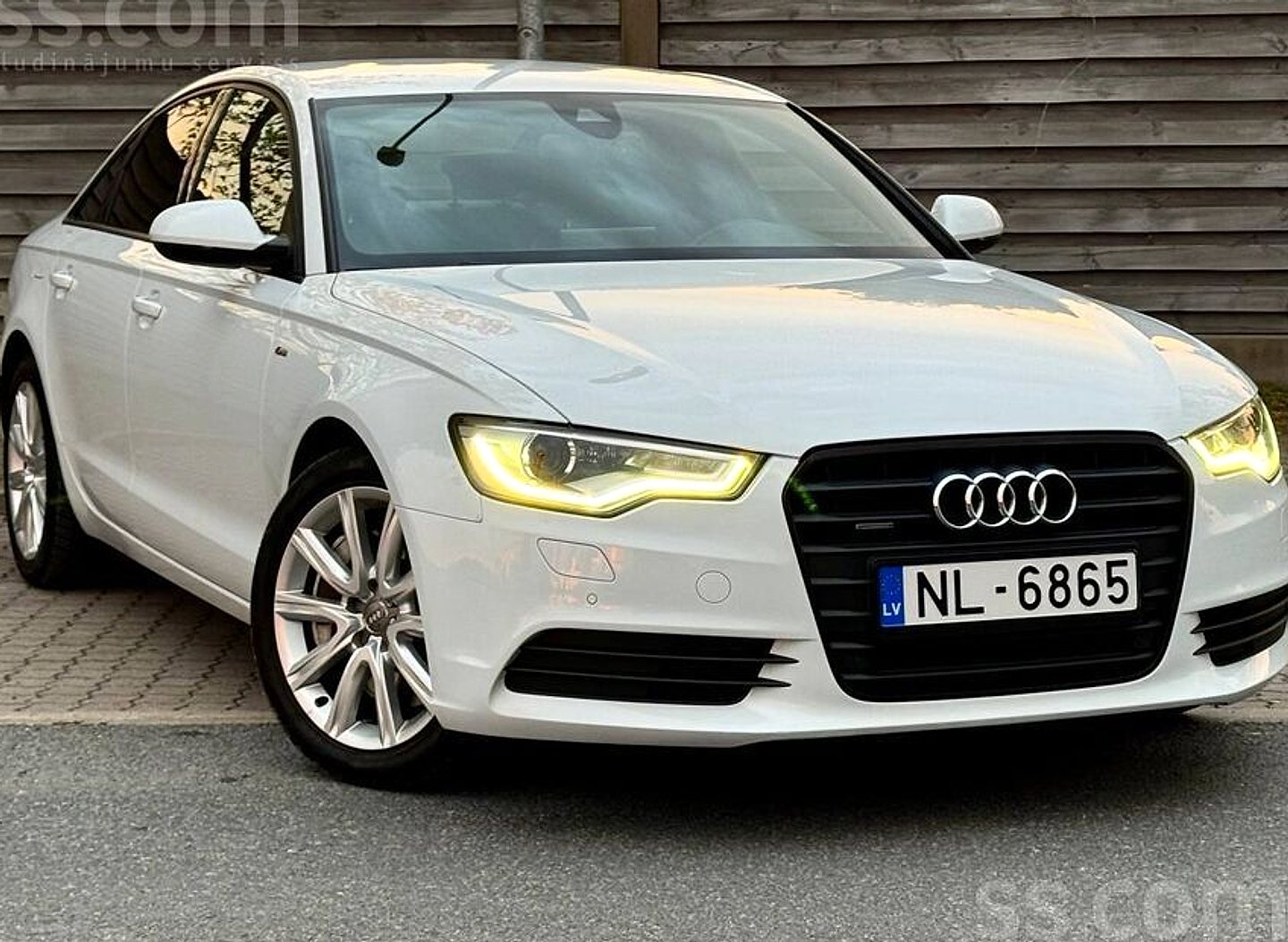 Audi A6 — foto 6