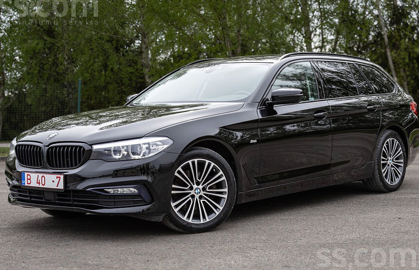 BMW 520 — foto 2