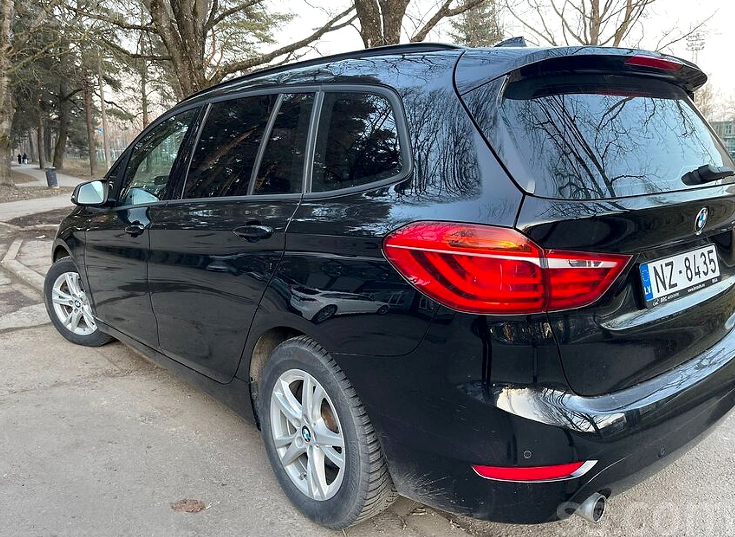 BMW 218 — foto 3