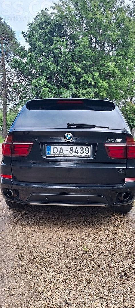 BMW X5 — foto 5