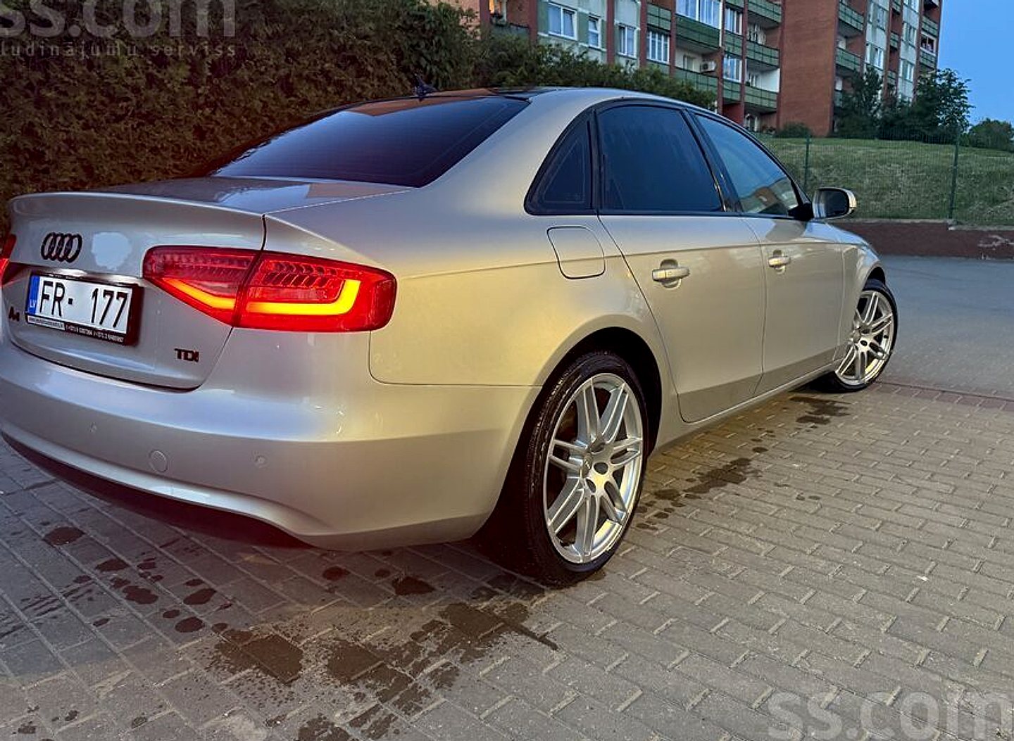 Audi A4 — foto 3