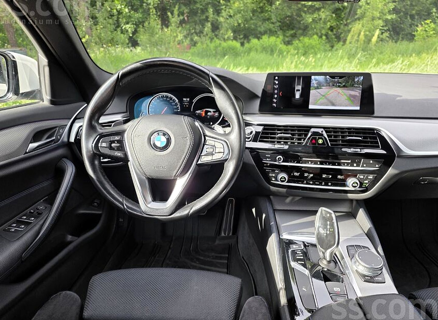 BMW 525 — foto 4