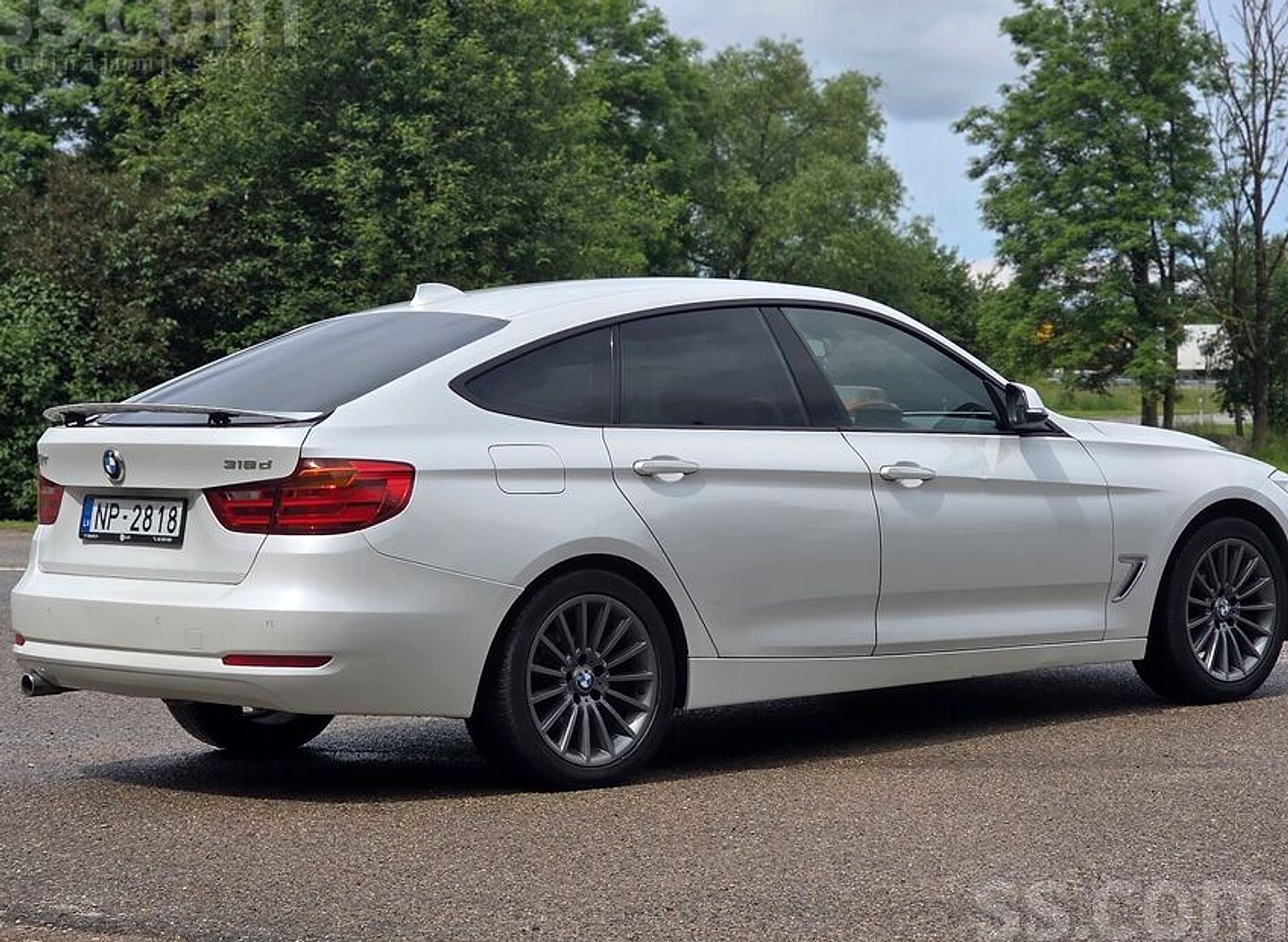 BMW 318 — foto 6