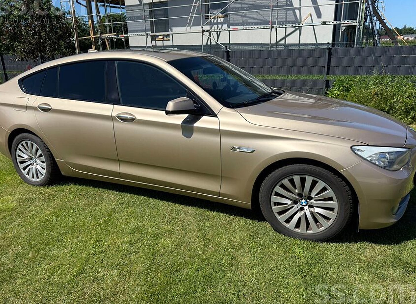 BMW 530 — foto 3