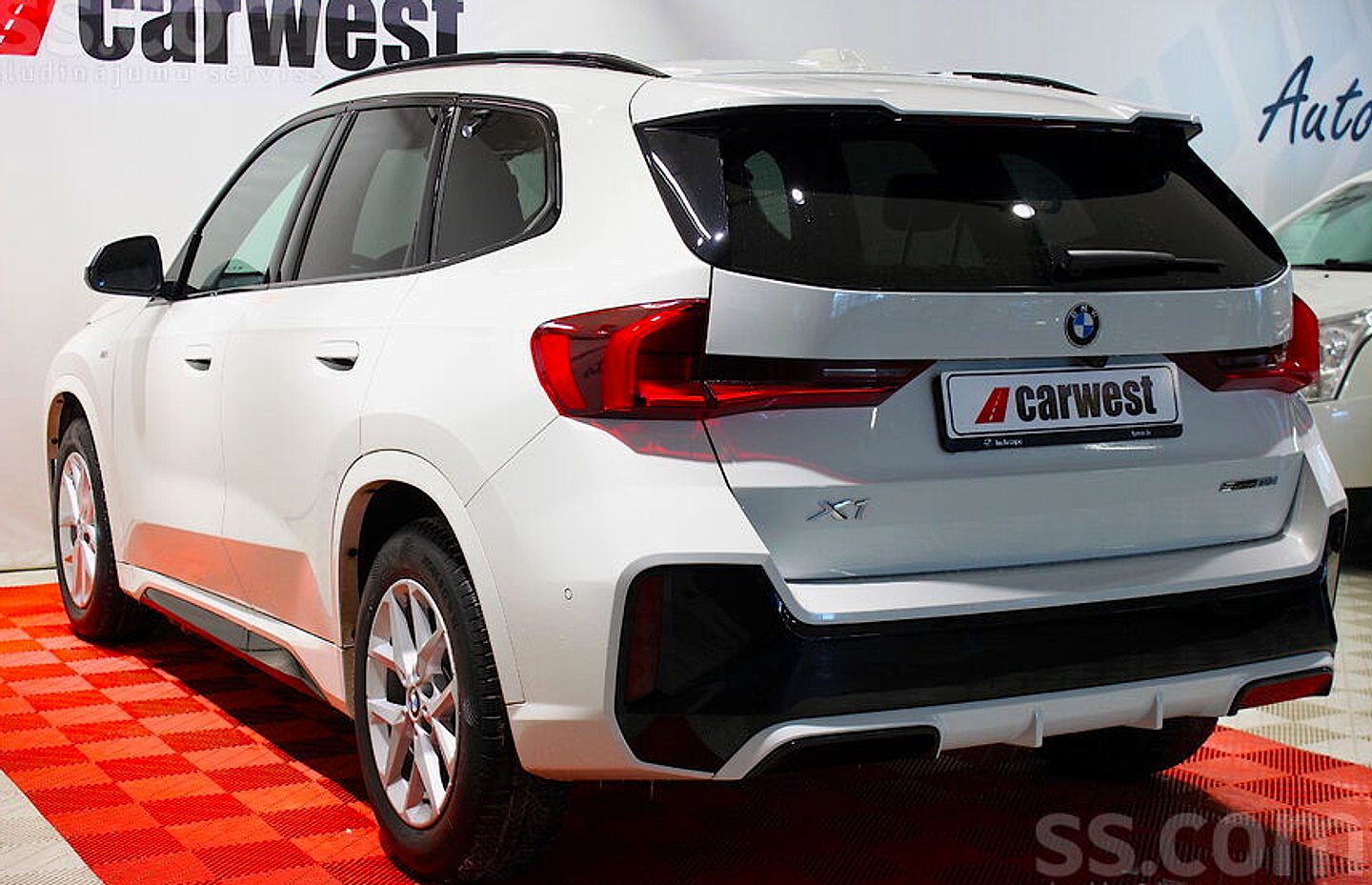 BMW X1 — foto 6