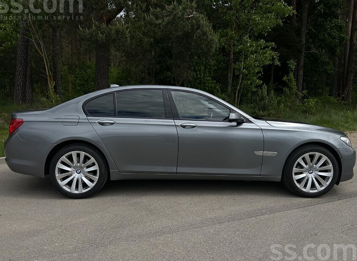 BMW 730 — foto 4