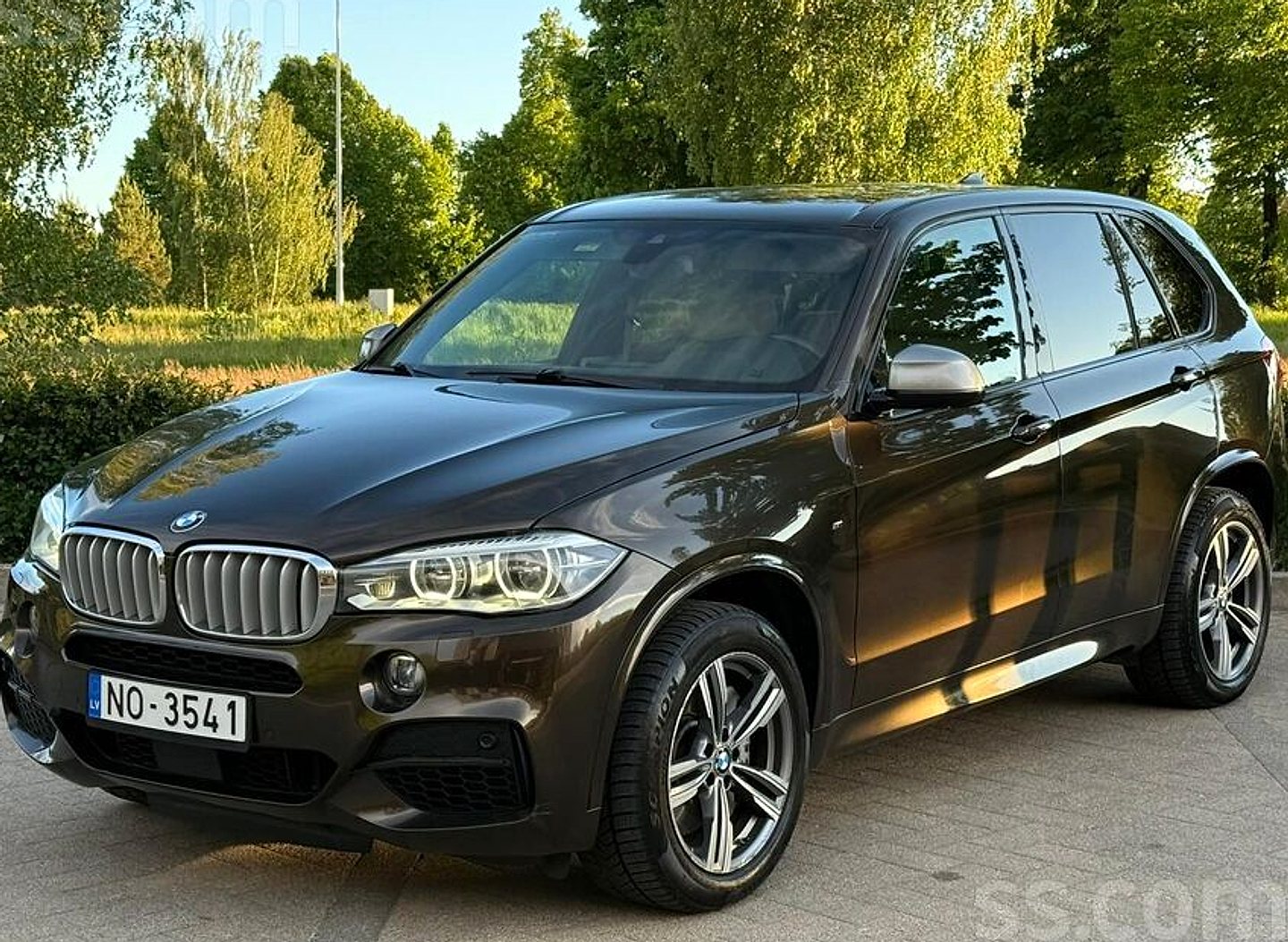 BMW X5 — foto 4