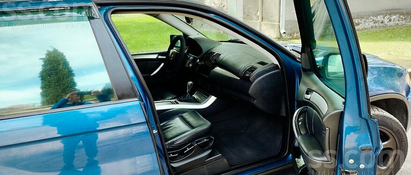 BMW X5 — foto 3