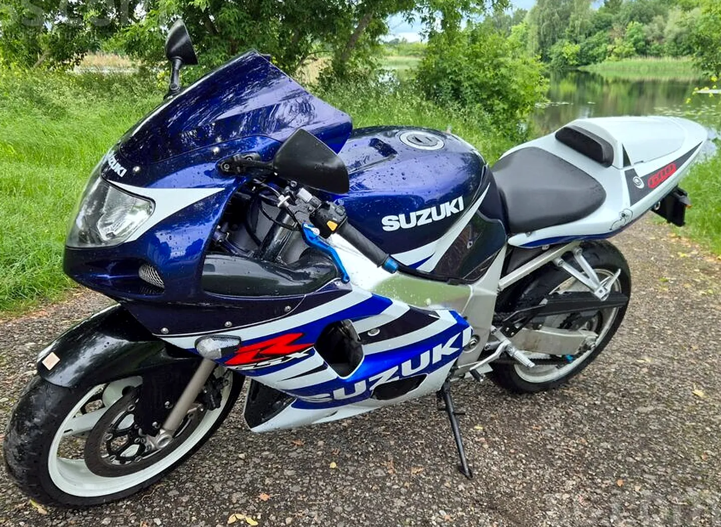 Suzuki Gsx r600, 2001. gads