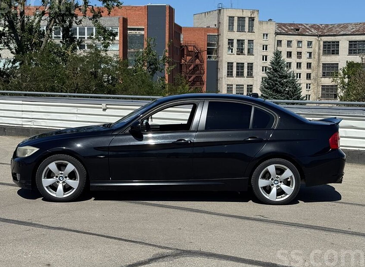BMW 318 — foto 6