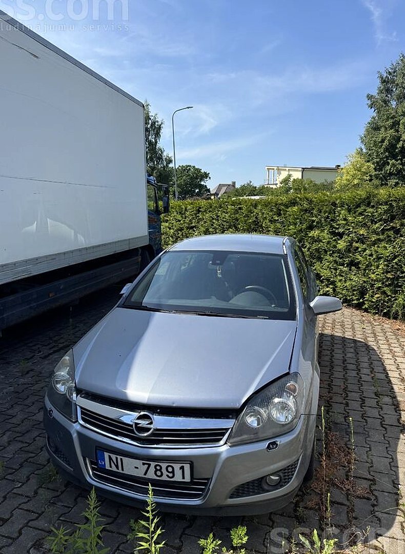 Opel Astra, 2007. gads
