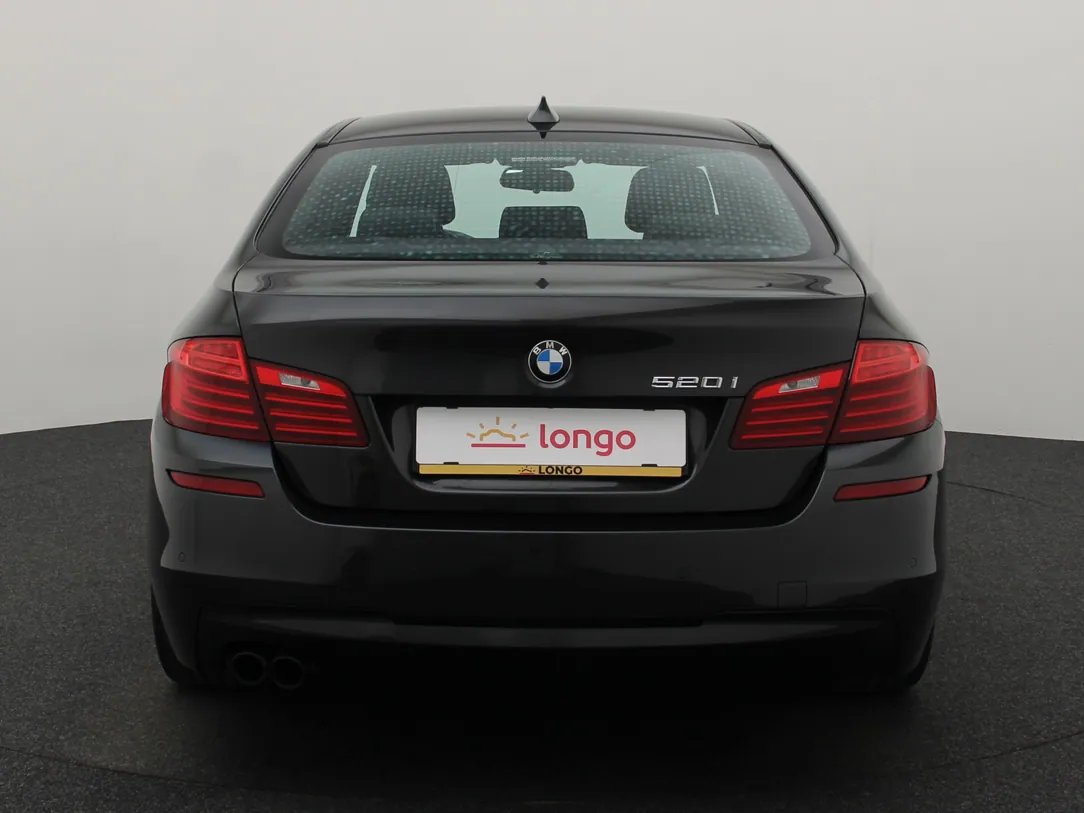 BMW 520 — foto 6