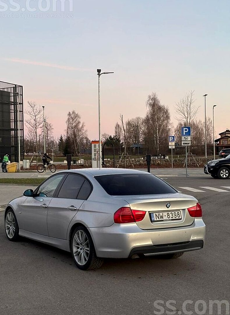 BMW 320 — foto 2