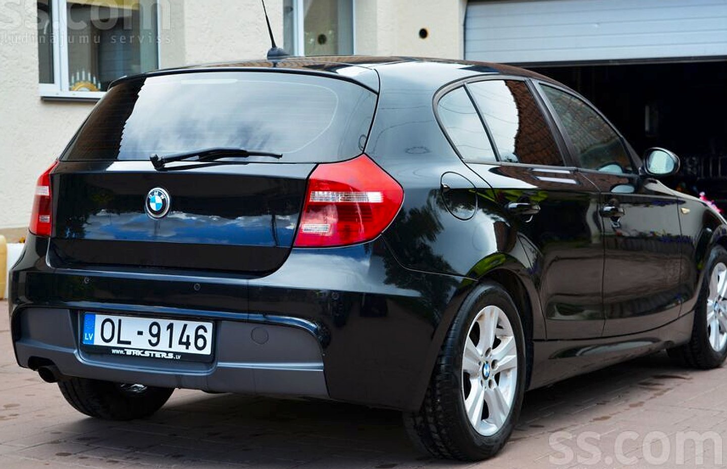 BMW 118 — foto 5