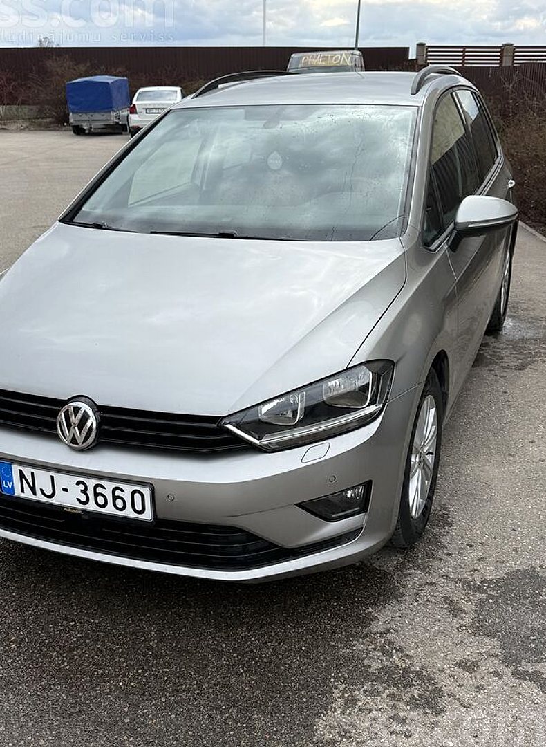 Volkswagen Golf Sportsvan, 2015. gads