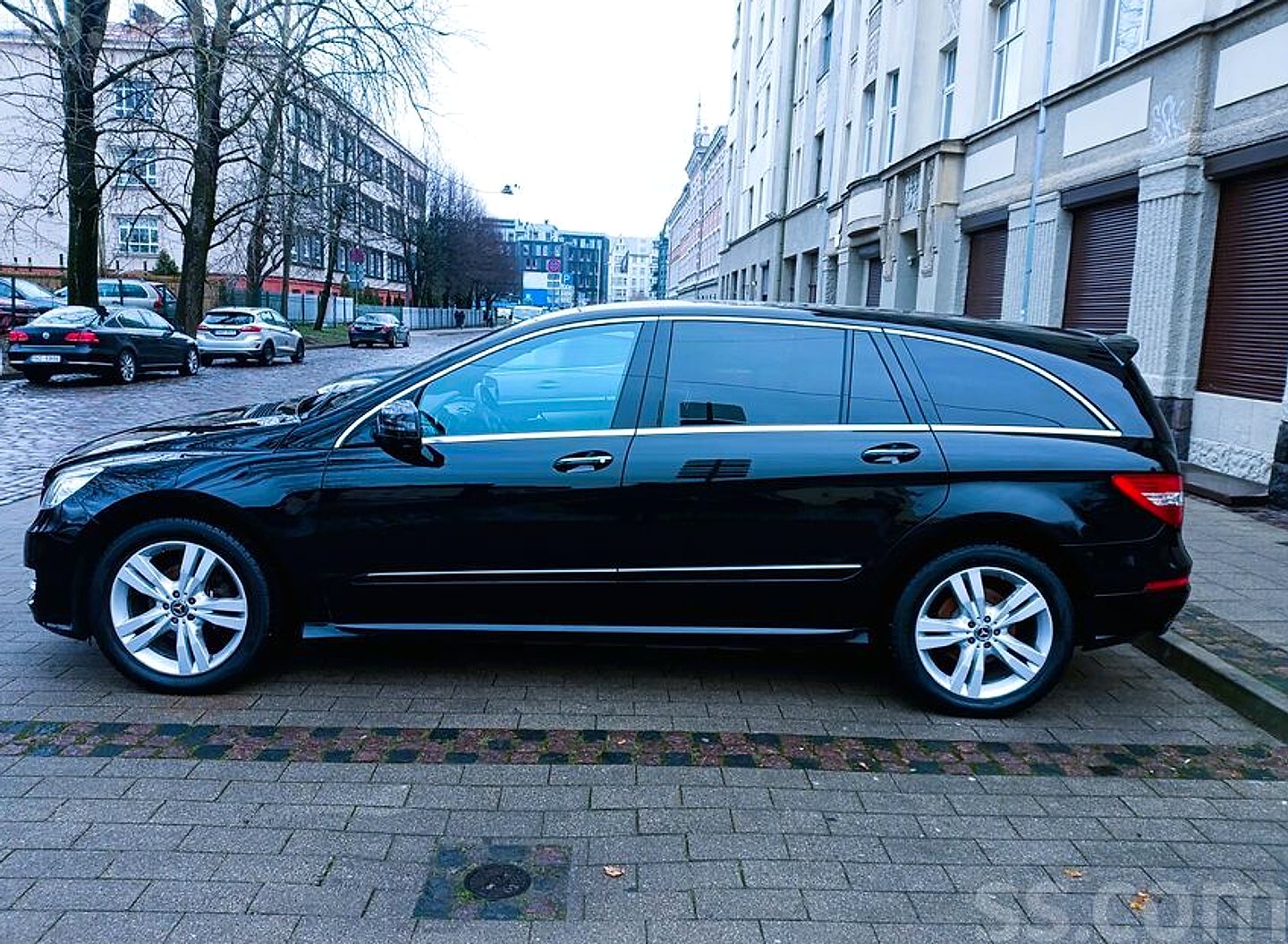 Mercedes-Benz R350 — foto 2