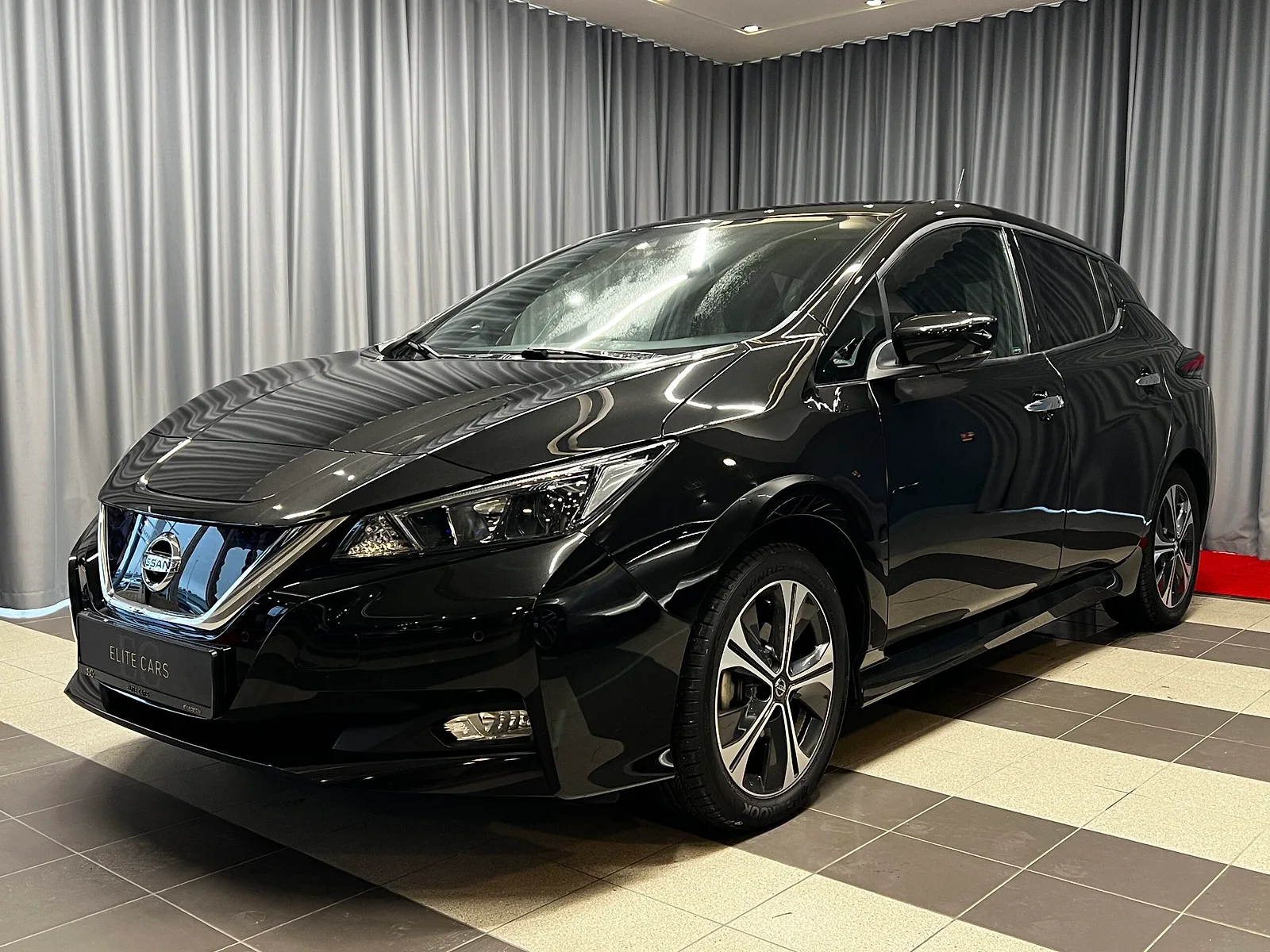 Nissan leaf, 2018. gads