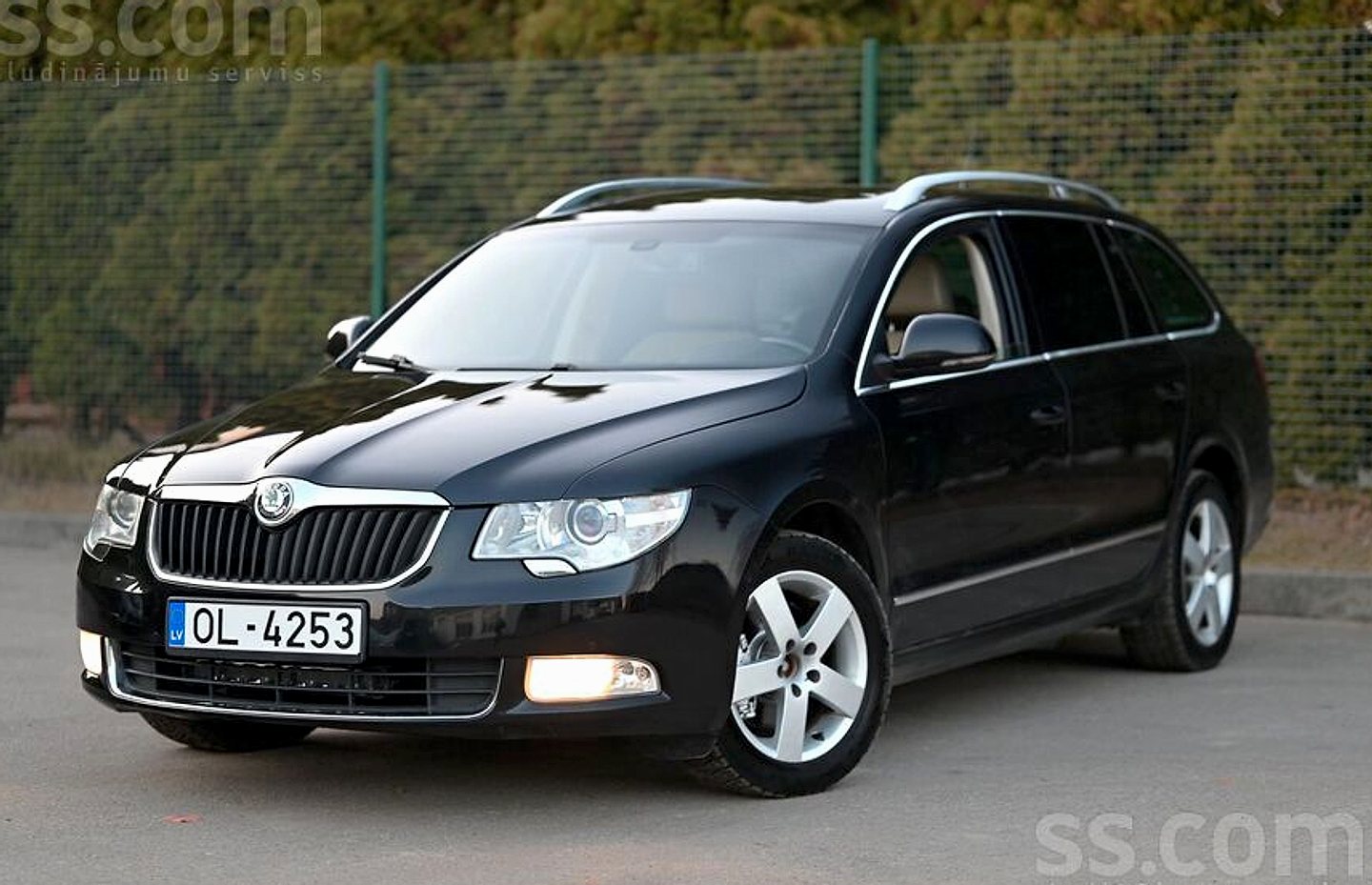Škoda Superb — foto 3
