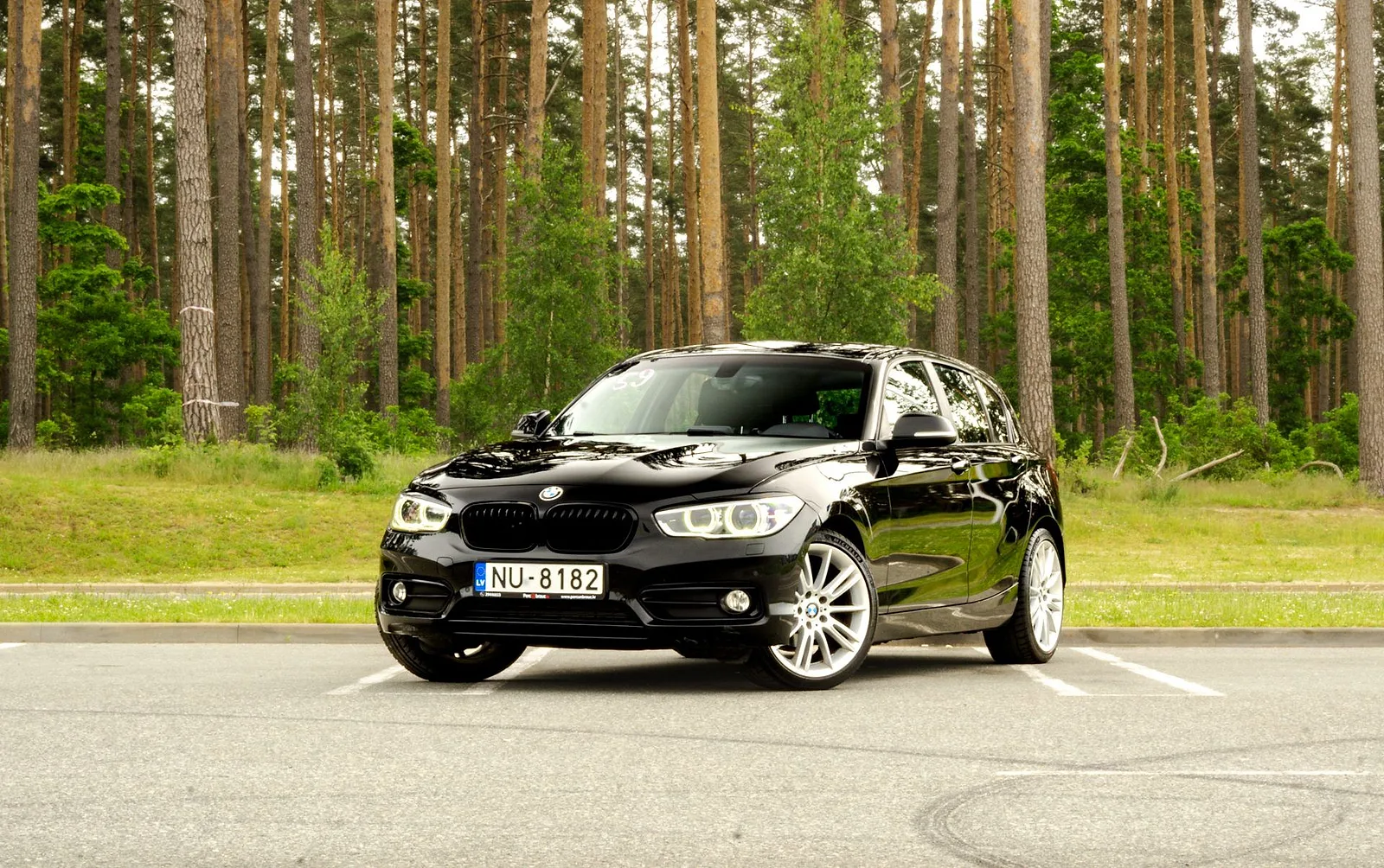 BMW 116D SPORT LINE, 2015. gads