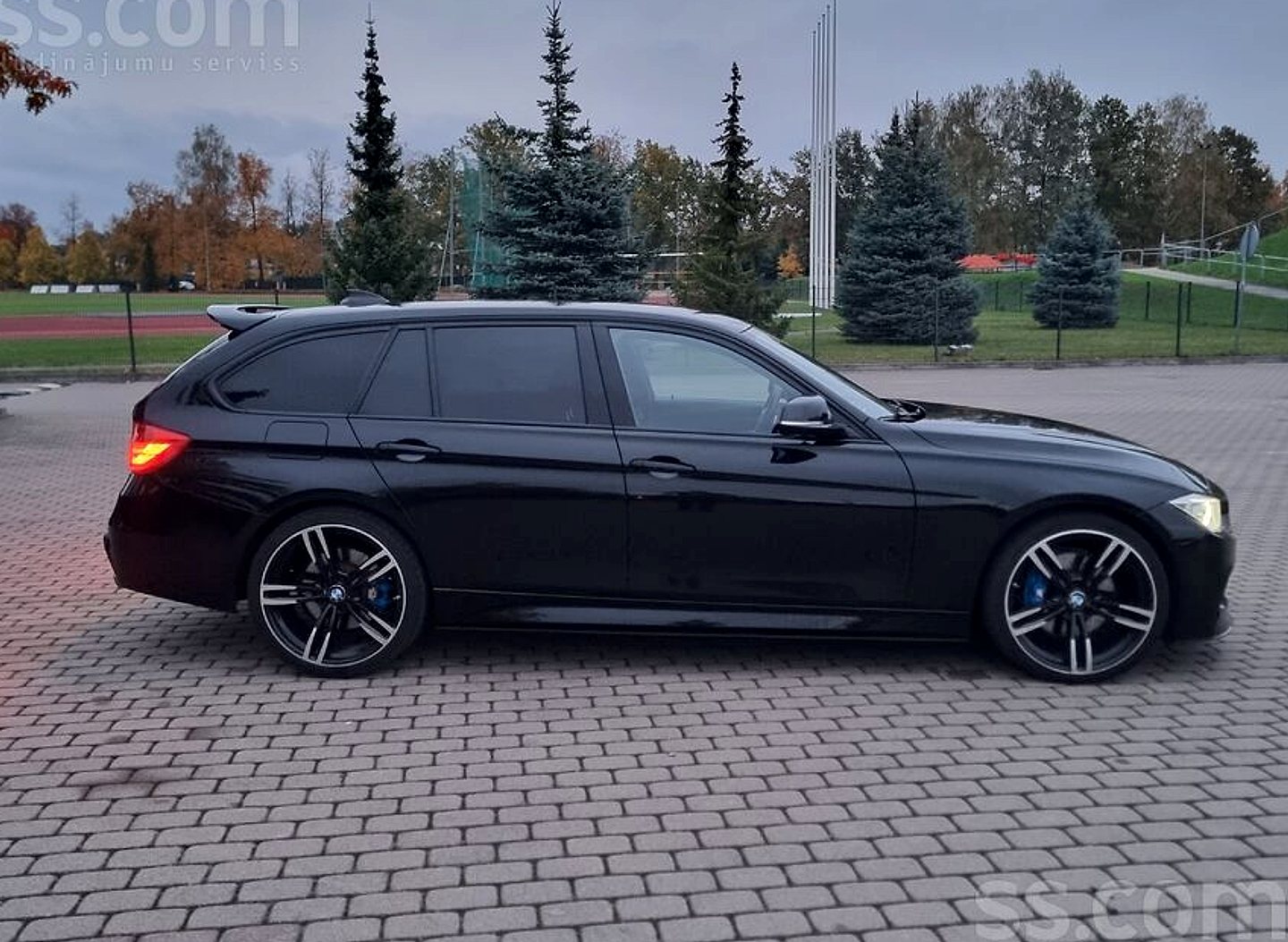 BMW 335 — foto 4