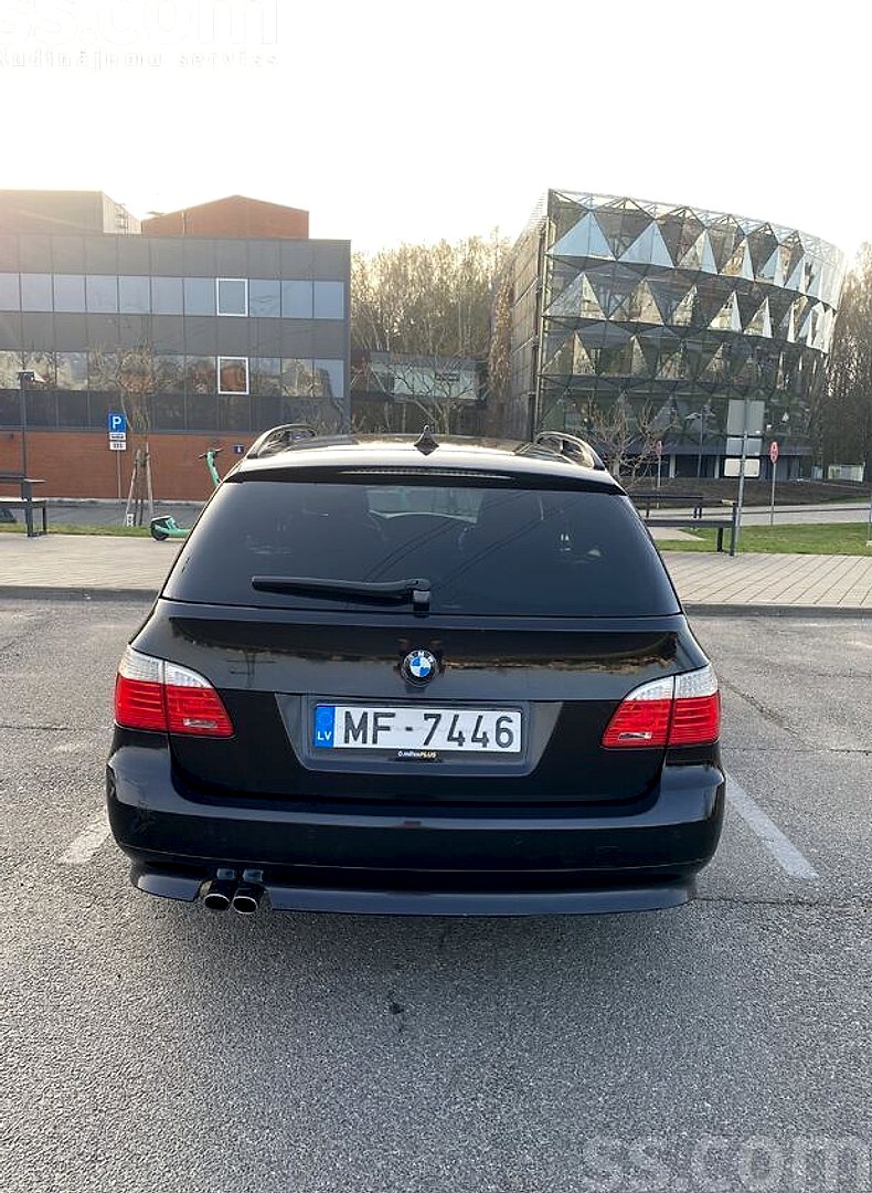 BMW 525 — foto 4