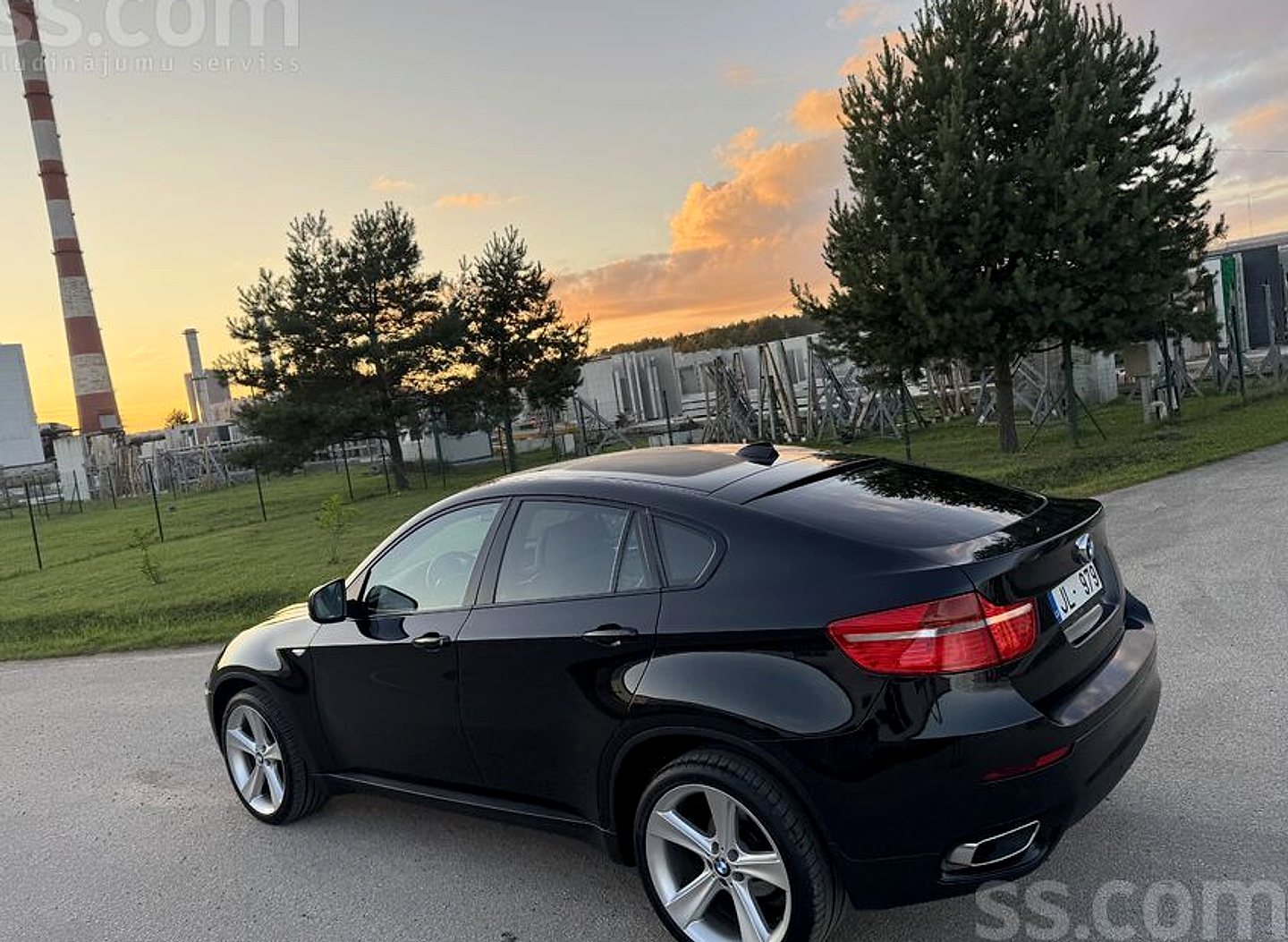 BMW X6 — foto 3