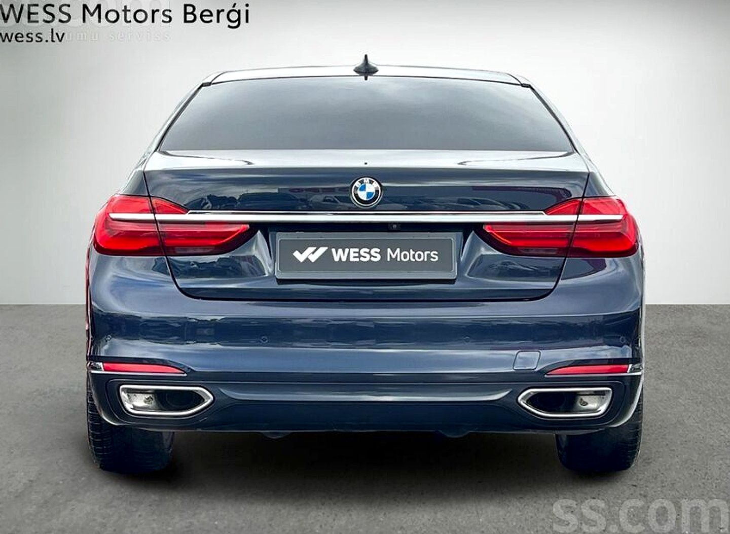 BMW 750 — foto 4