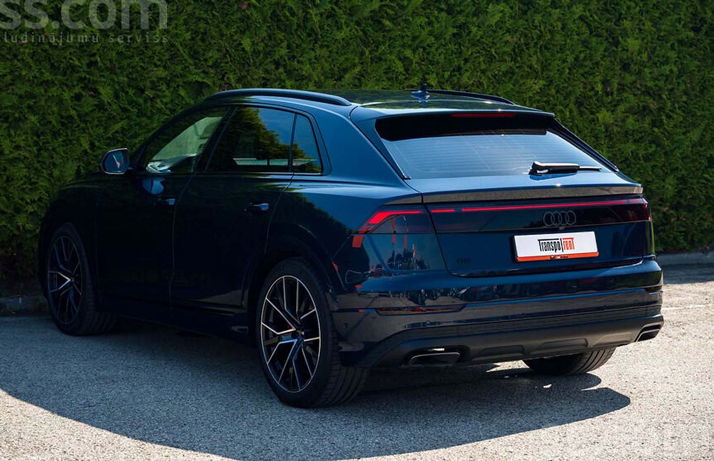 Audi Q8 — foto 3