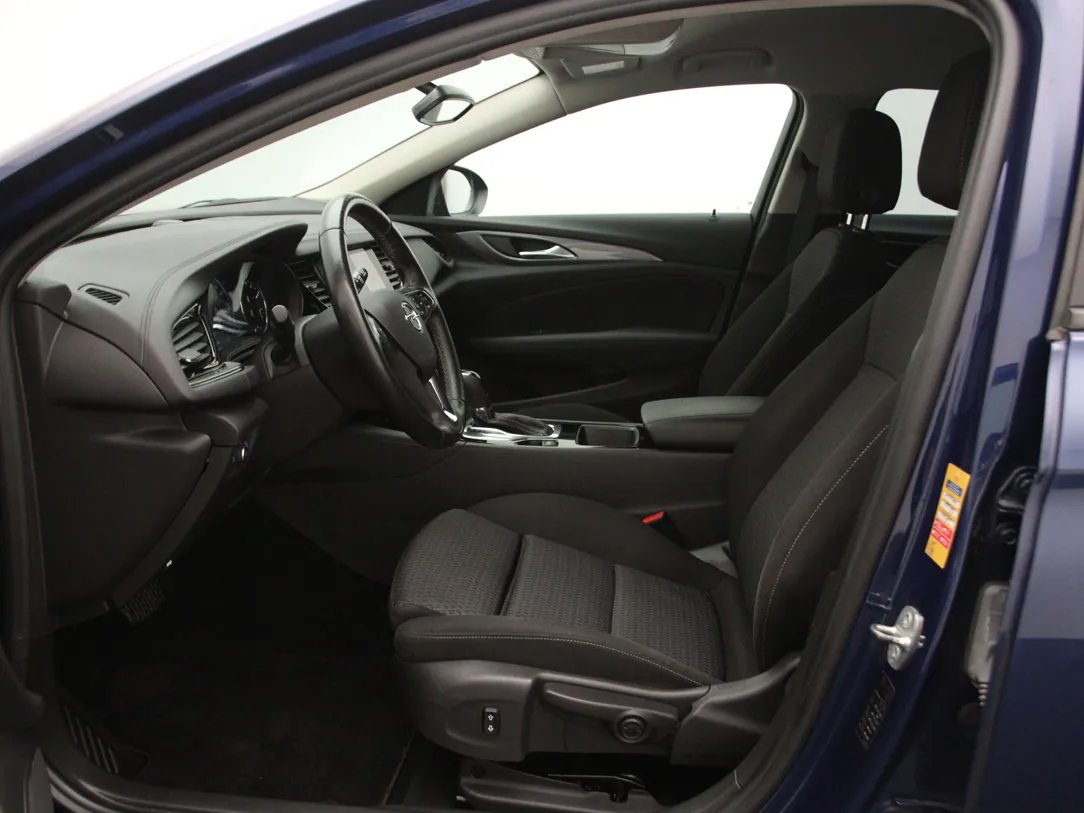 Opel Insignia — foto 5