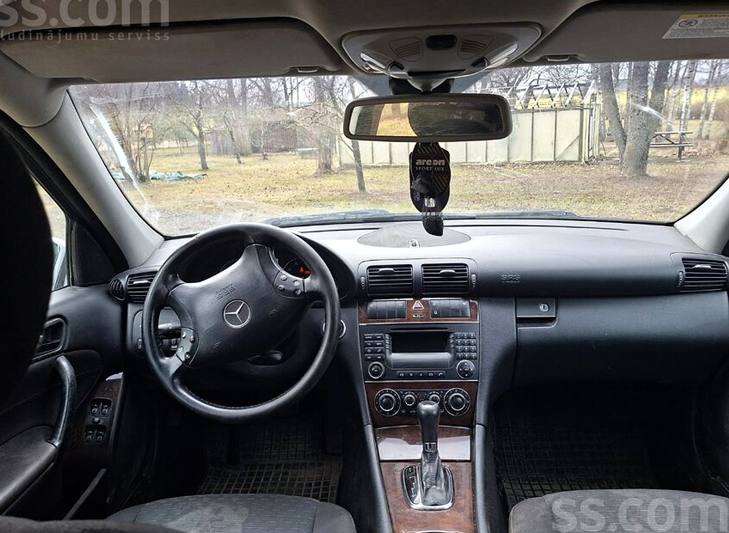 Mercedes-Benz C180 — foto 5