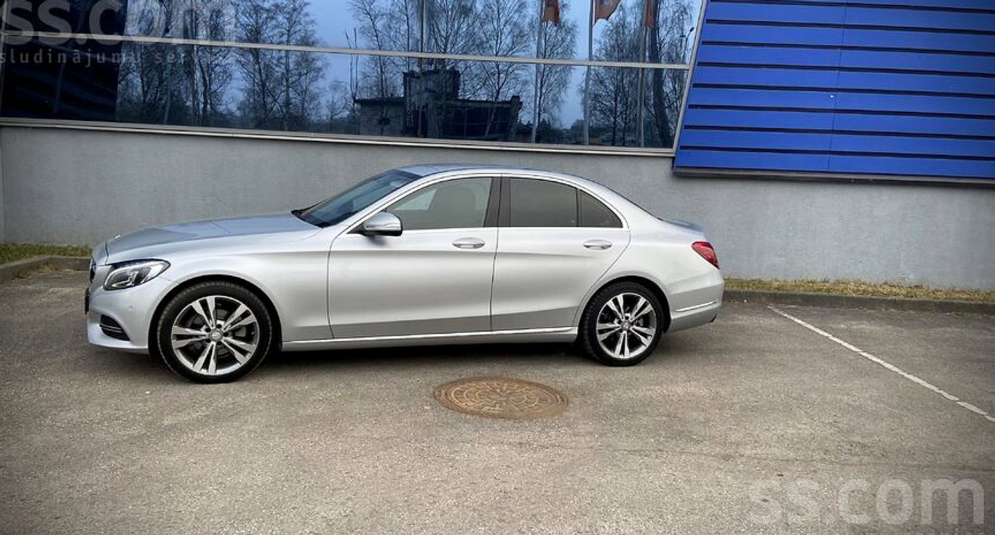 Mercedes-Benz C200 — foto 3