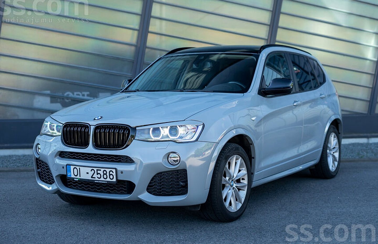 BMW X3 — foto 3