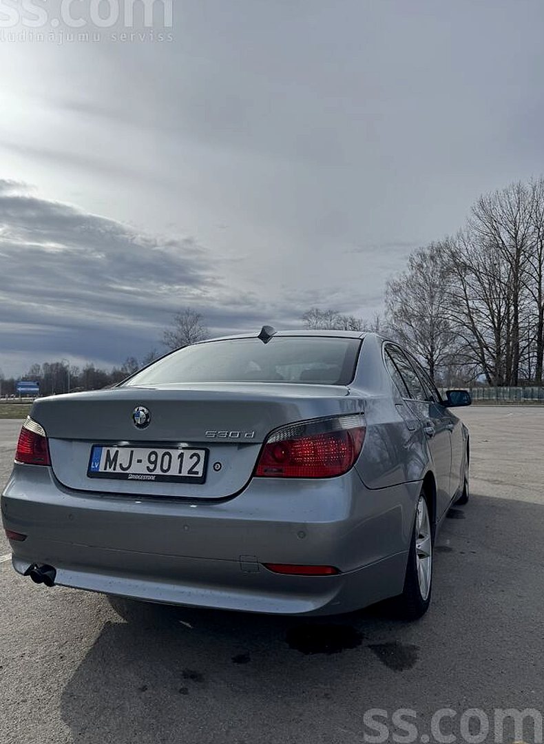 BMW 530 — foto 5