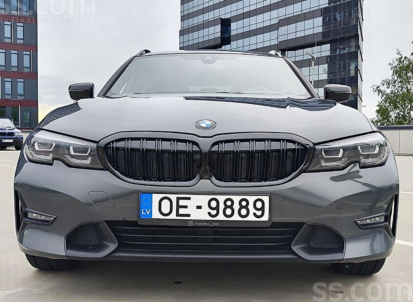 BMW 320 — foto 5