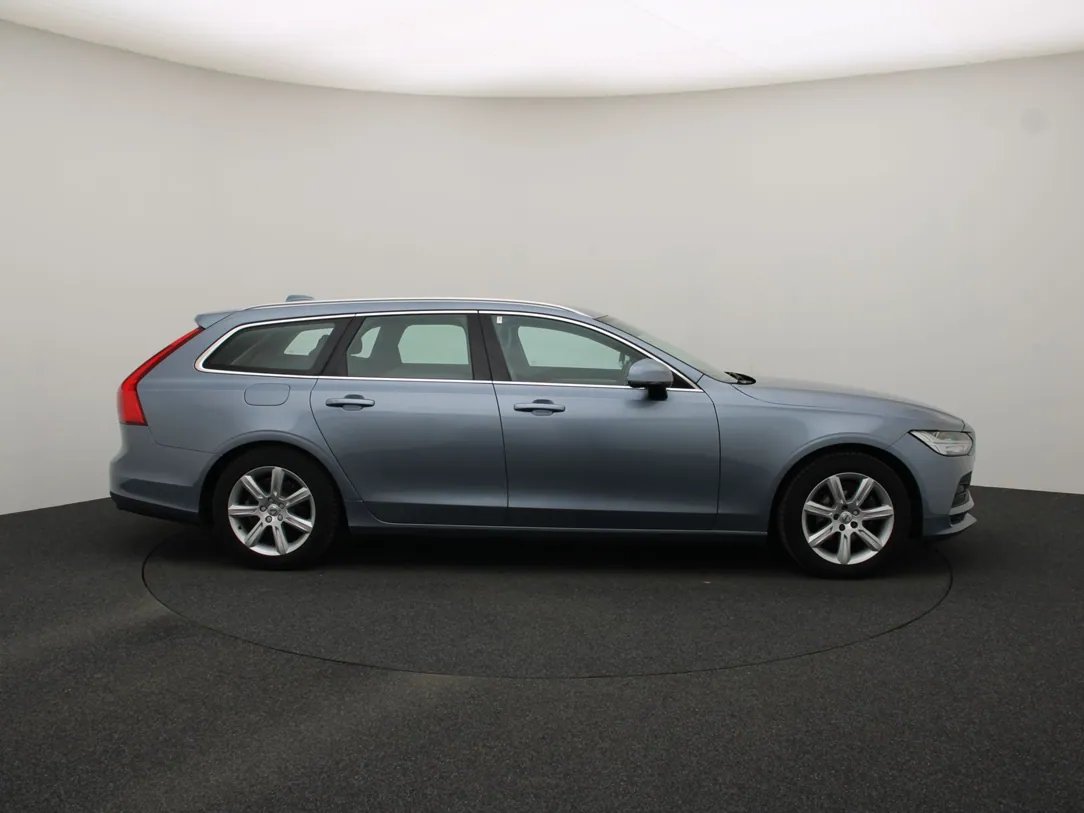 Volvo V90 — foto 10