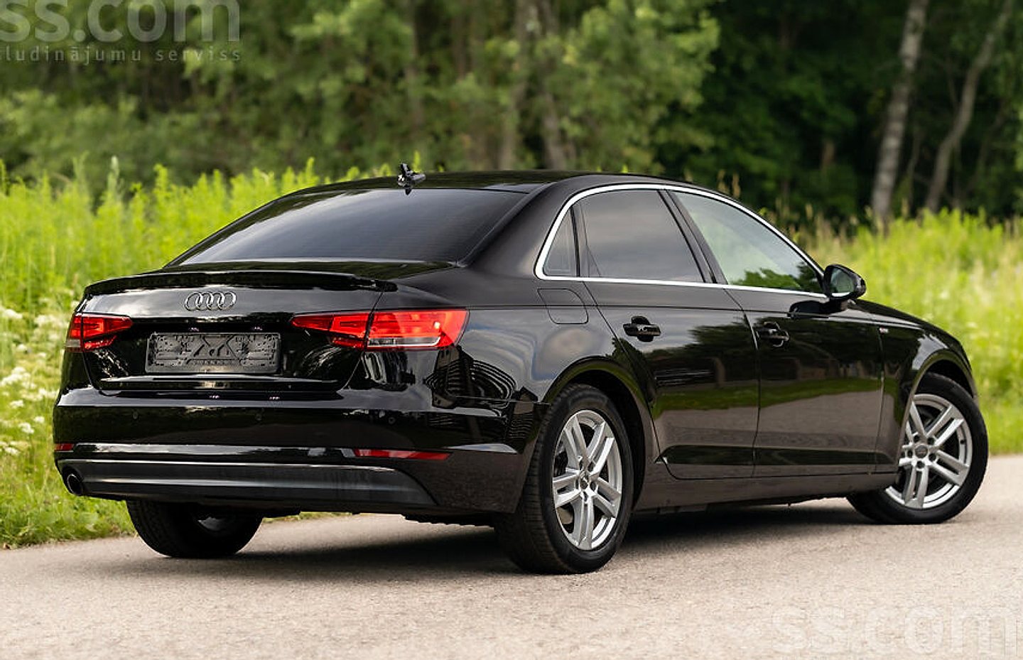 Audi A4 — foto 2