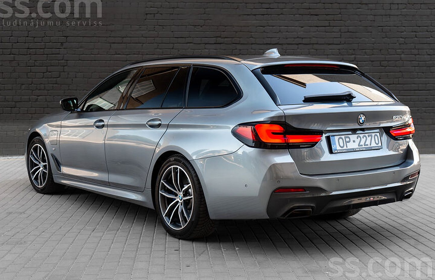 BMW 530 — foto 5