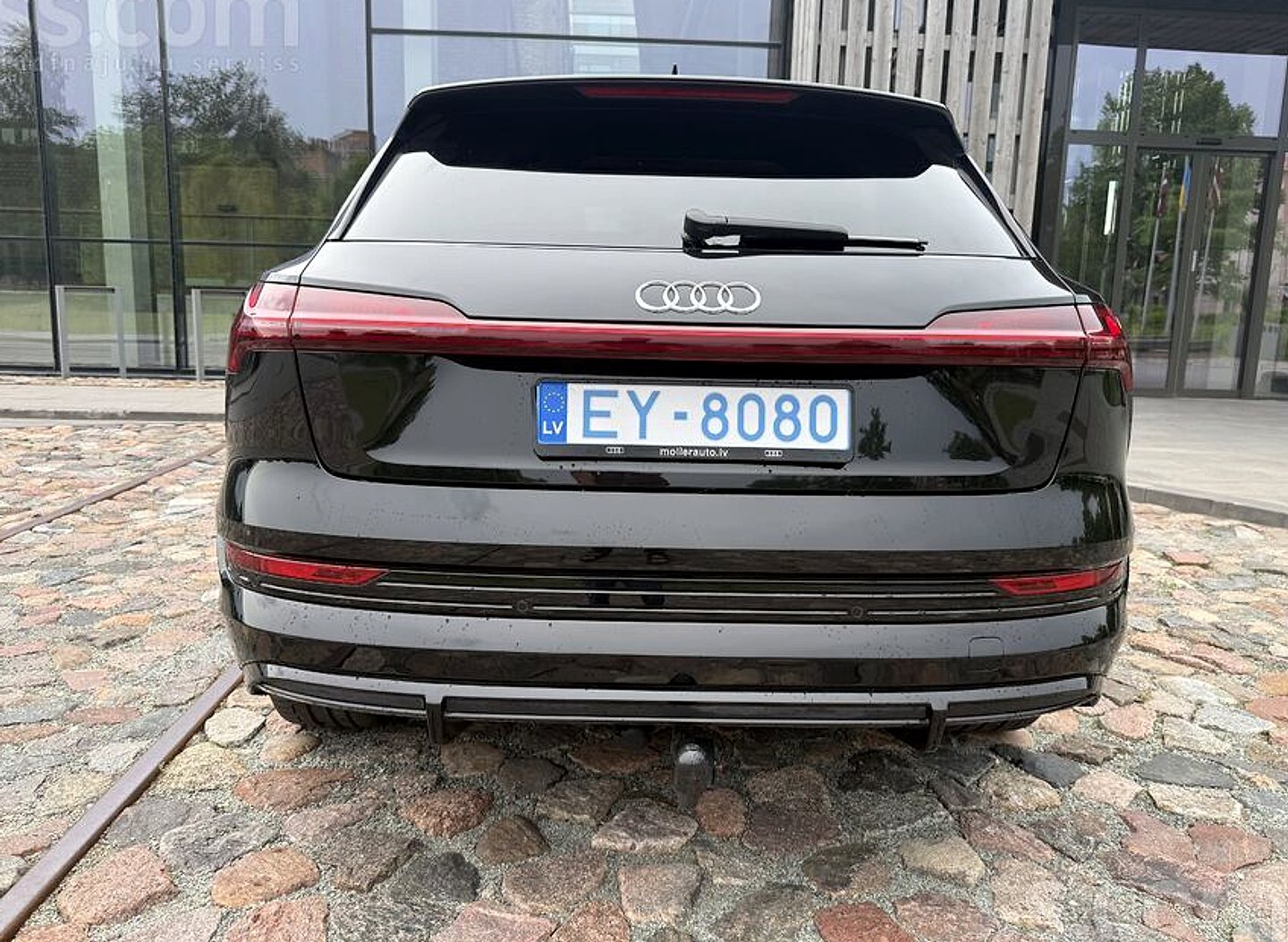 Audi E-tron — foto 3