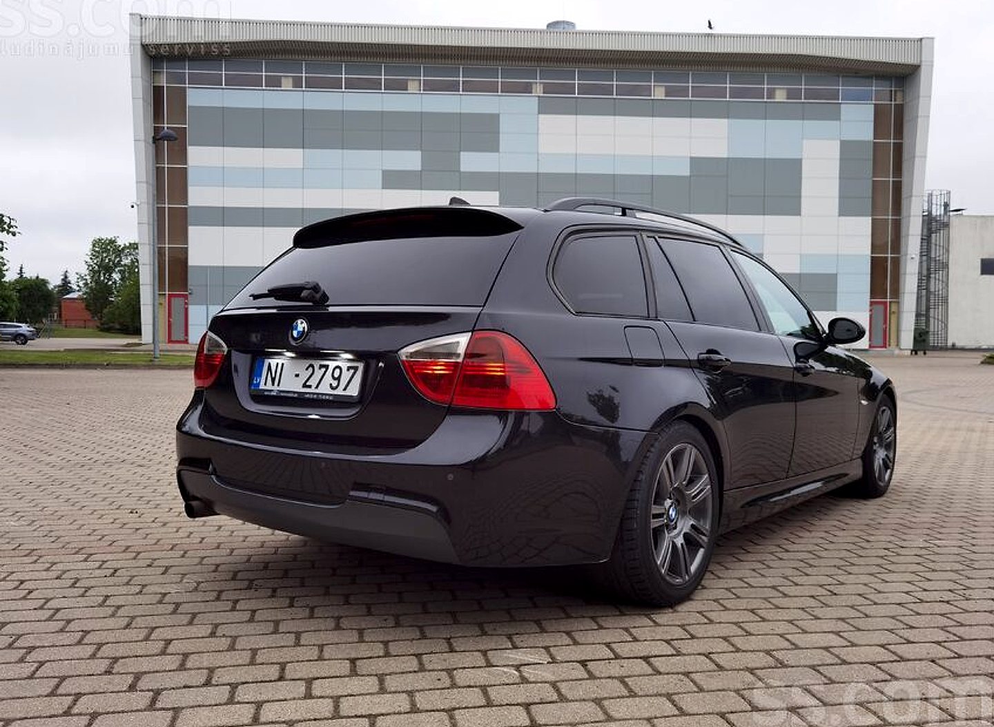 BMW 320 — foto 4