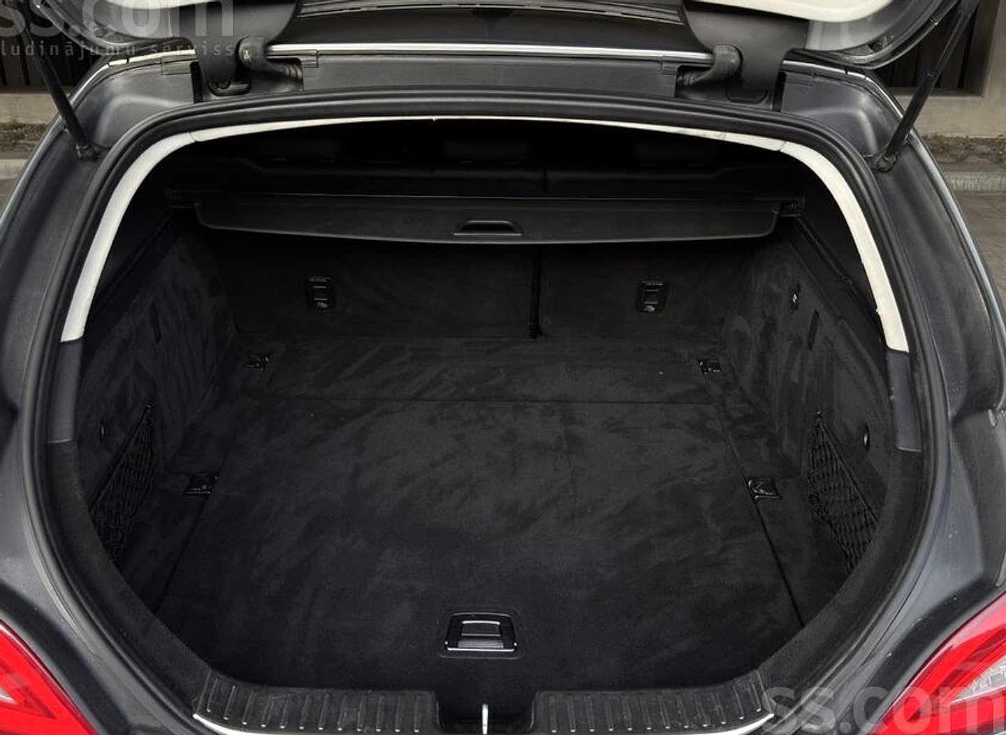 Mercedes-Benz CLS350 — foto 6