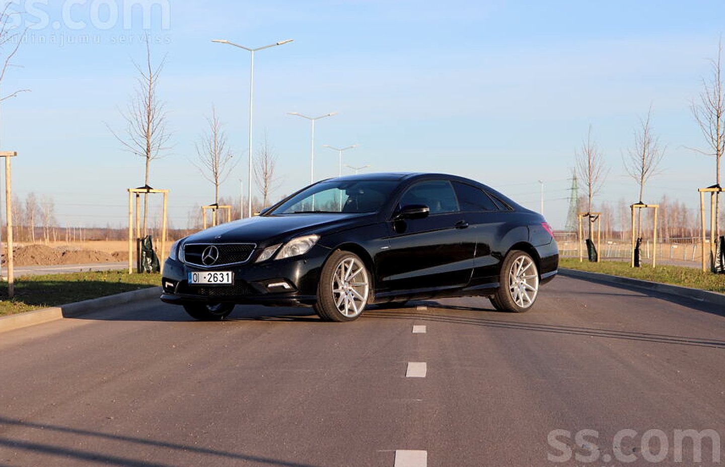 Mercedes-Benz E250 — foto 4