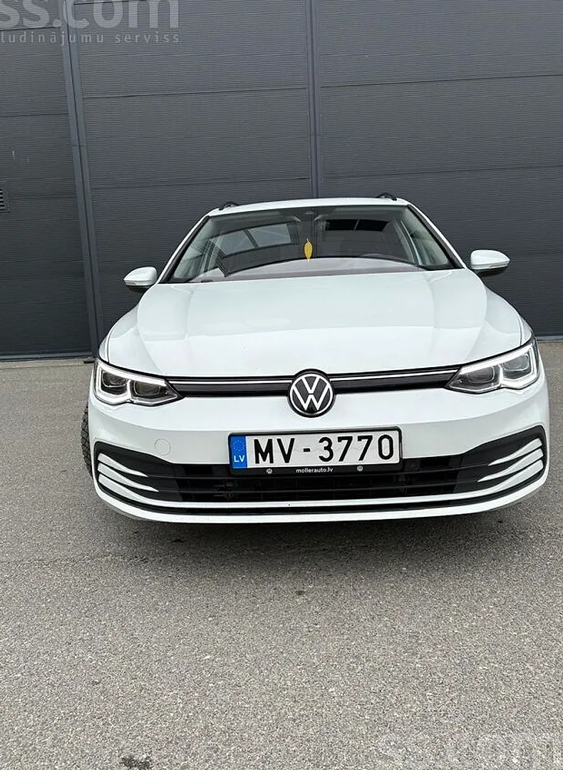Volkswagen Golf 8, 2021. gads