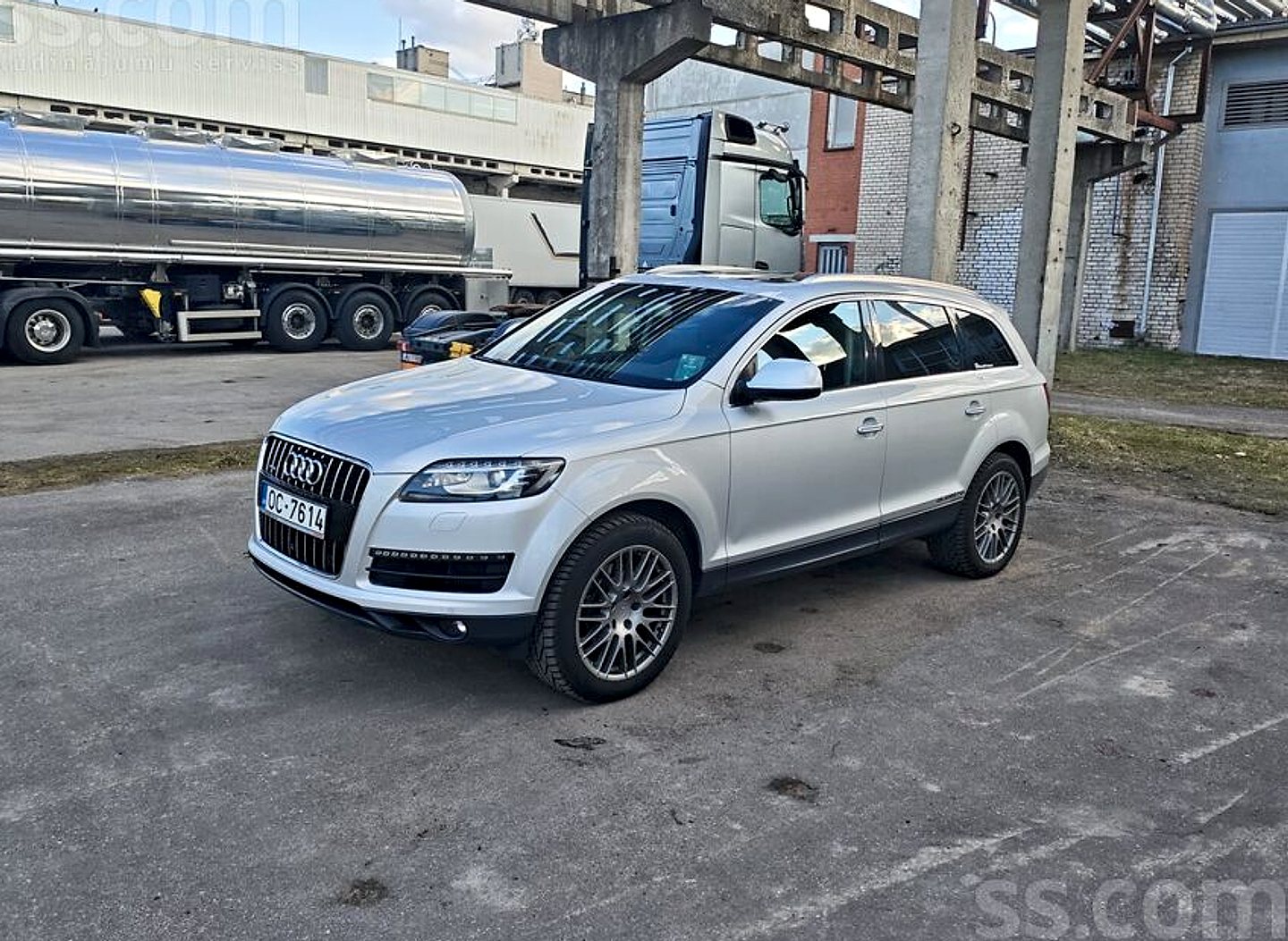 Audi Q7 — foto 2