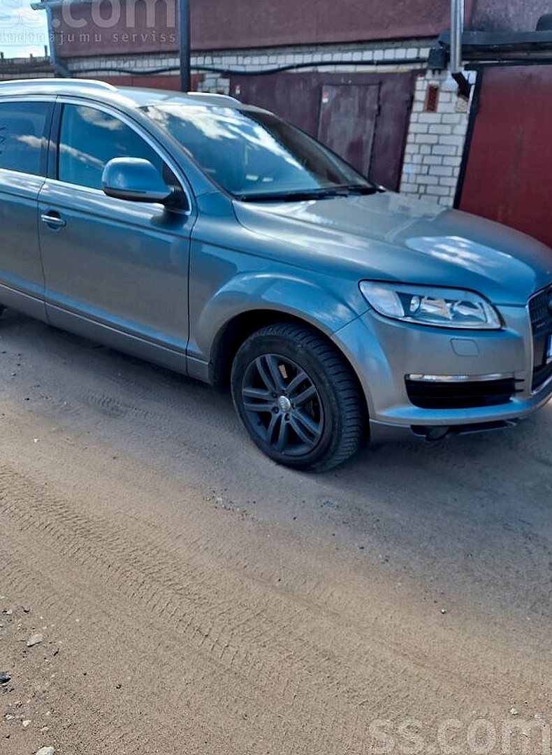 Audi Q7 — foto 2