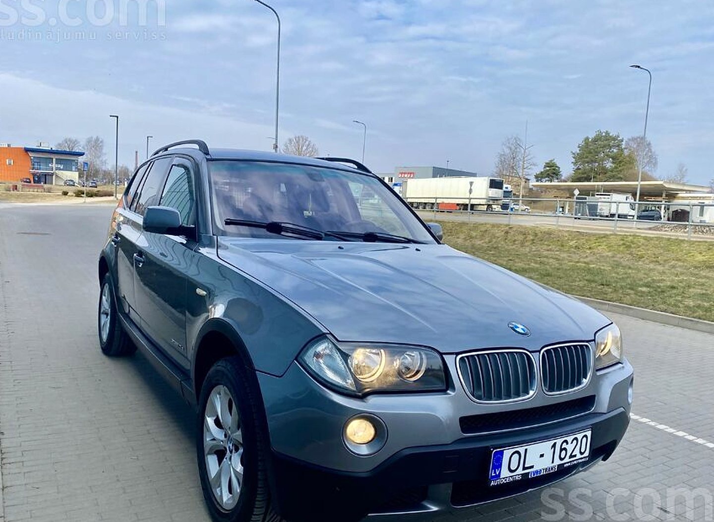 BMW X3 — foto 2