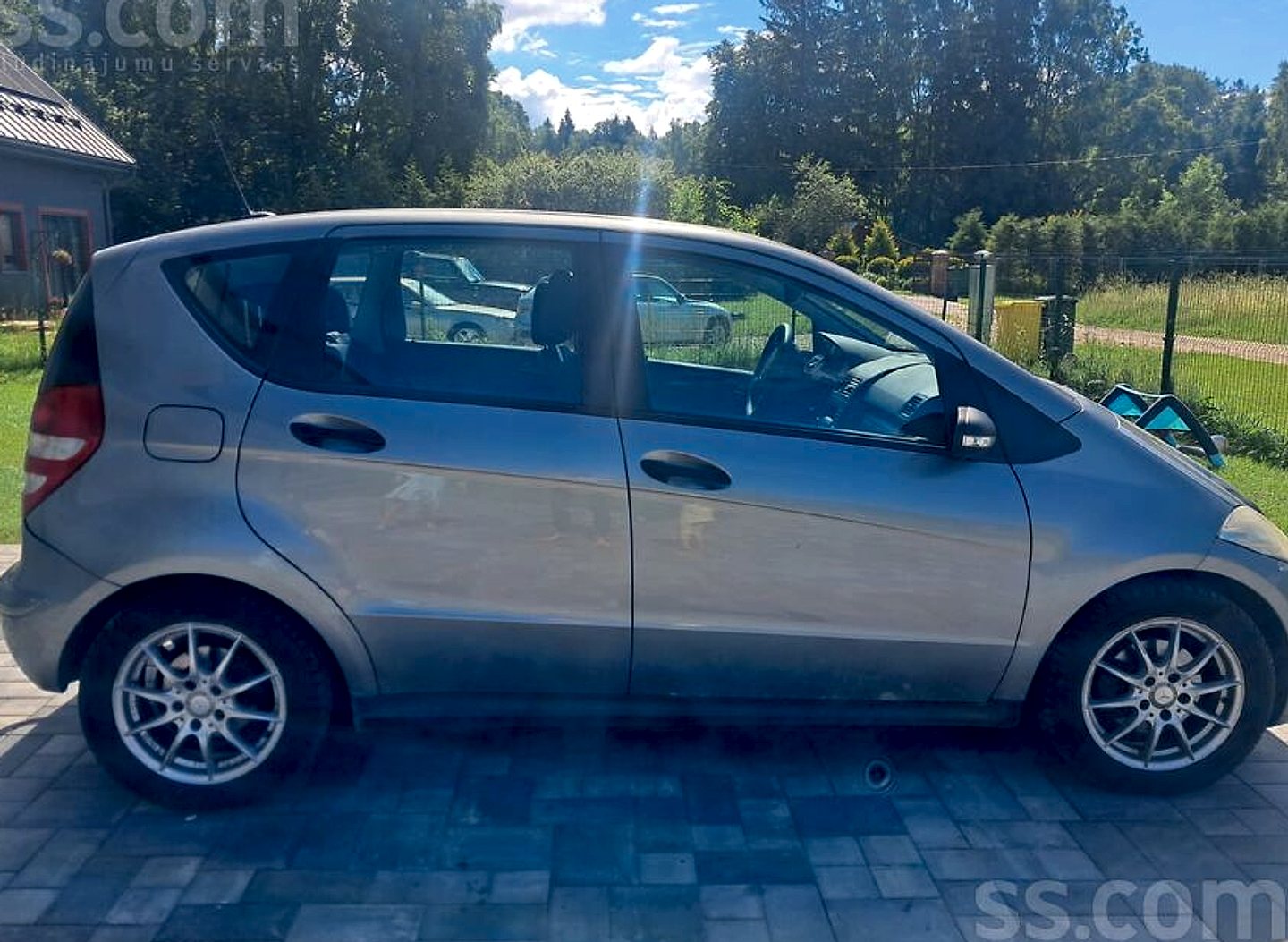 Mercedes-Benz A180 — foto 2