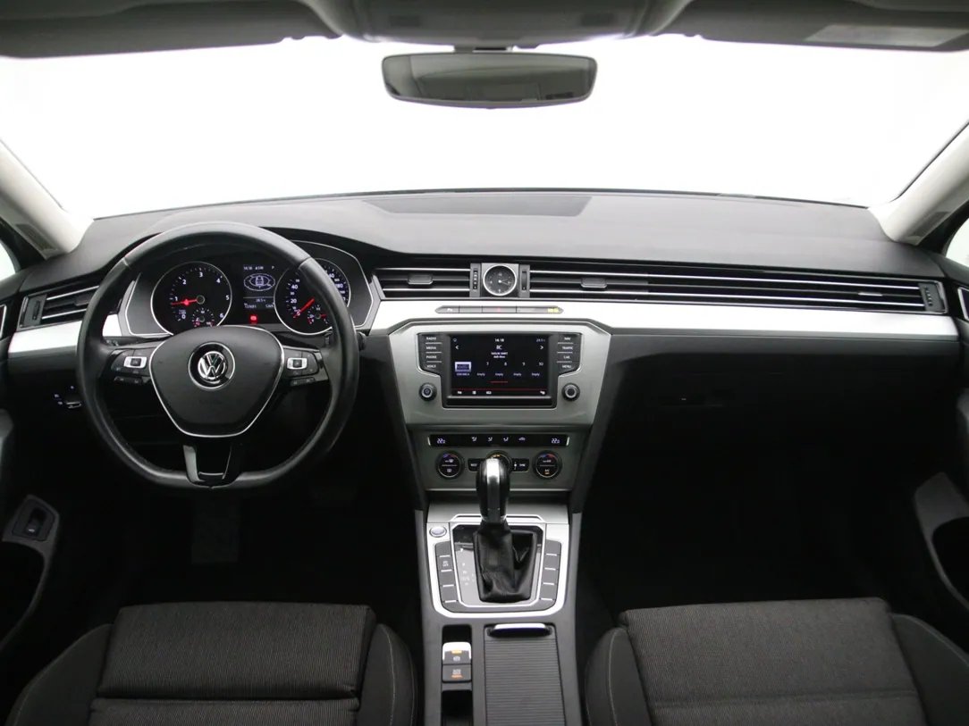 Volkswagen Passat B8 — foto 3