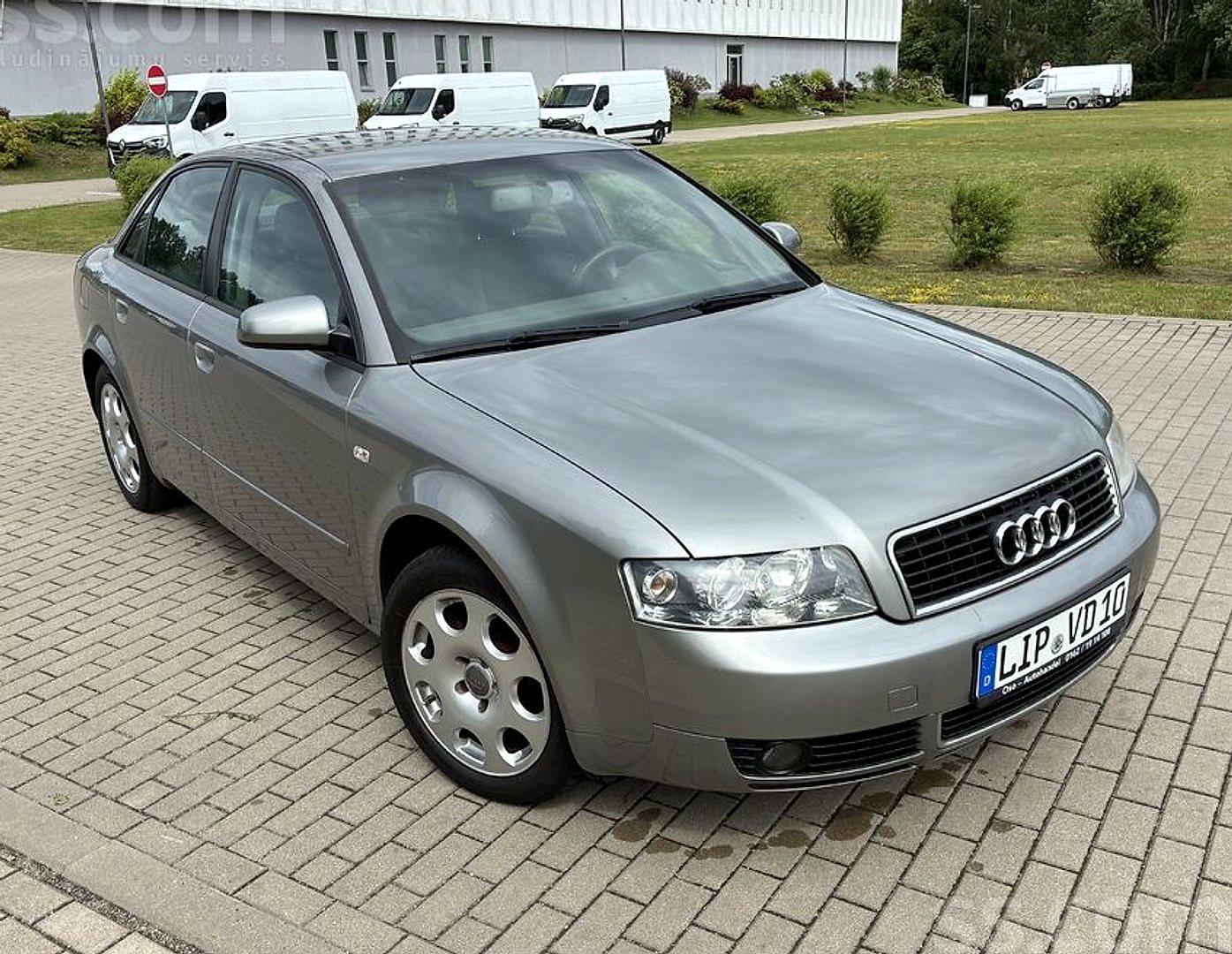 Audi A4 — foto 2