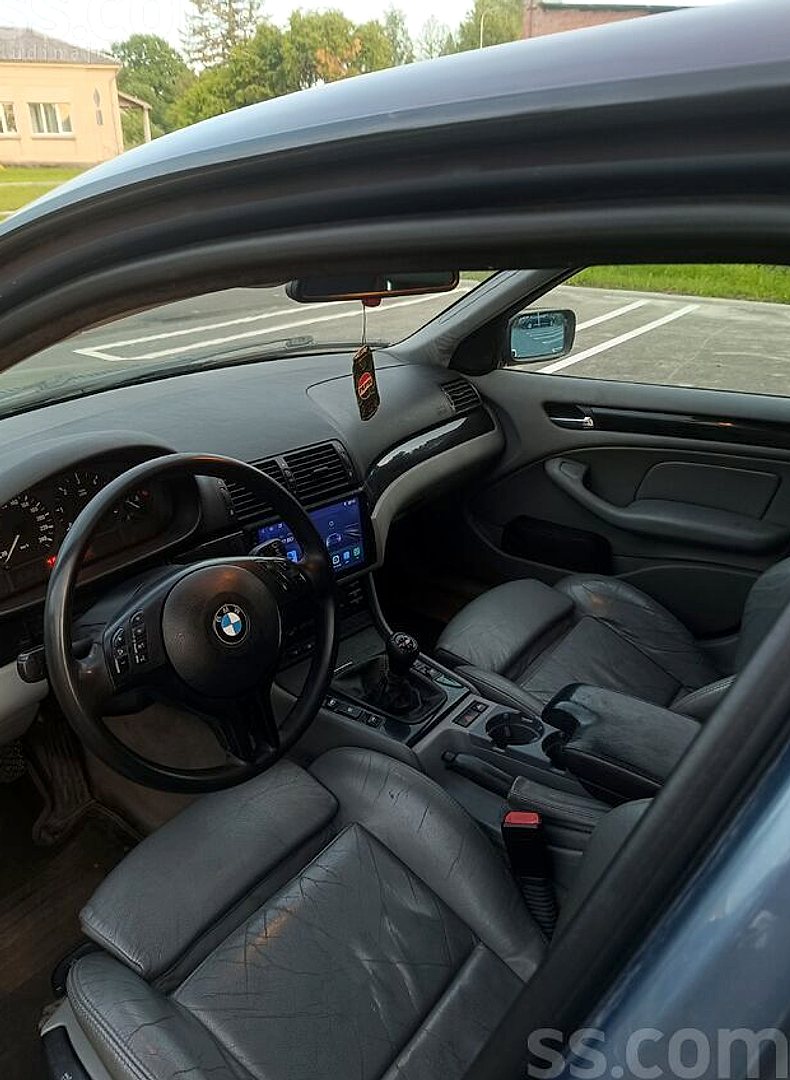 BMW 330 — foto 5