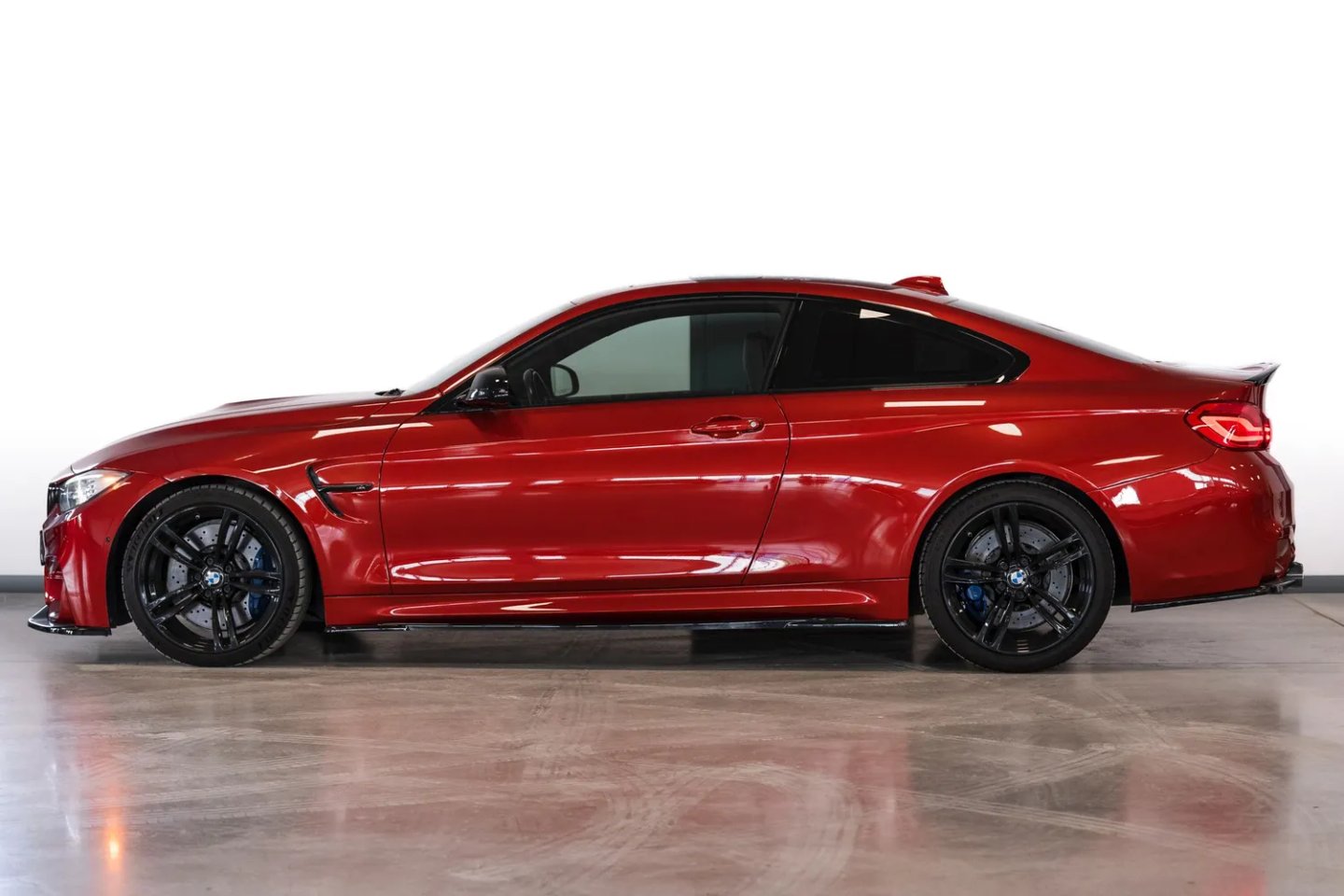 BMW M4 — foto 4